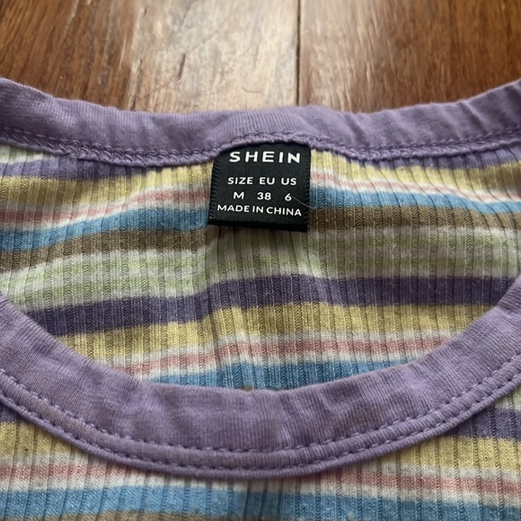 Colorful Cropped Tank Top - Picture 3 of 3